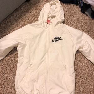 Nike wind breaker